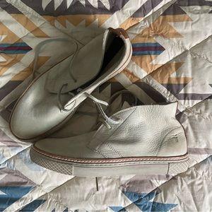 Men’s so 9.5 Frye high tops